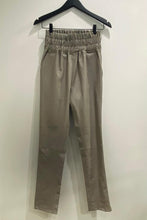 Afbeelding in Gallery-weergave laden, Est'Chino High leather pant - multi colour