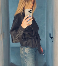 Afbeelding in Gallery-weergave laden, Co'couture 500322 GittCC Funnel Neck Blouse 65001 Black
