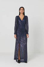 Afbeelding in Gallery-weergave laden, Rabens Saloner Maina Dress Navy W23432102
