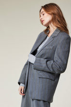 Afbeelding in Gallery-weergave laden, Femmes Du Sud Cher Stripe Blazer Gray

