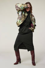 Afbeelding in Gallery-weergave laden, Femmes Du Sud Paige Jaquard Bomber Multi
