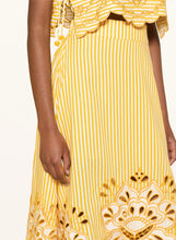 Afbeelding in Gallery-weergave laden, Farm Rio 355809 L0032 YELLOW BICOLOR STRIPES RICHILIEU MIDI SKIRT
