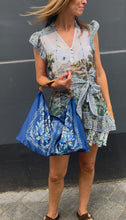 Afbeelding in Gallery-weergave laden, Farm Rio COUNTRYSIDE LANDSCAPE MULTICOLOR MINI DRESS Style #363194 | HIGH SUMMER 26
