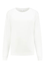 Afbeelding in Gallery-weergave laden, Just A Tee Basic Sweater (Color Options)
