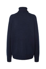 Afbeelding in Gallery-weergave laden, Rabens Saloner CELLY Pure wool roll neck sweater I Navy
