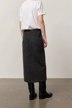 Afbeelding in Gallery-weergave laden, Herskind Anda Skirt Dark Grey

