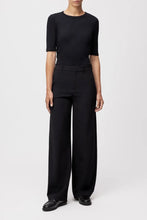 Afbeelding in Gallery-weergave laden, Drykorn Desk Pants Black 120225 1000
