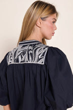 Afbeelding in Gallery-weergave laden, Scarlett Poppies SHEILA TOP Onyx Black
