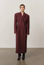 Afbeelding in Gallery-weergave laden, Herskind Ultra De Lux Coat Mahogany
