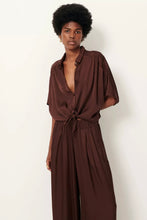 Afbeelding in Gallery-weergave laden, Sessùn Alfassa Tied Blouse Night Moka

