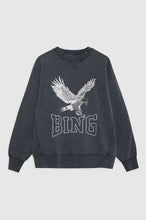 Afbeelding in Gallery-weergave laden, Anine Bing Alto Sweatshirt Retro Eagle Washed Black A-08-10409-WBL1
