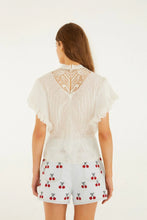 Afbeelding in Gallery-weergave laden, Farm Rio 348794 L0025 OFF-WHITE BLOUSE WITH APPLIQUES
