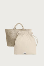 Afbeelding in Gallery-weergave laden, Marrea Large No Tan Lines 004 No Tan Lines

