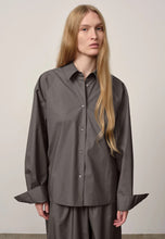 Afbeelding in Gallery-weergave laden, Herskind CATINA SHIRT Mink Grey 6046202
