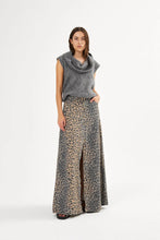 Afbeelding in Gallery-weergave laden, Rabens Saloner NATJA LEOPARD PRINT BUTTON SKIRT I LEOPARD
