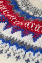 Afbeelding in Gallery-weergave laden, Closed Crew Neck Long Sleeve C96419-94C-JC Ivory 218
