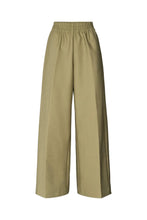 Afbeelding in Gallery-weergave laden, Rabens Saloner Soft Tailoring Relaxed Pants Everdeen Pale Khaki W26104102
