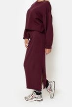 Afbeelding in Gallery-weergave laden, Âme Antwerp Gauge Sweat Skirt Plum
