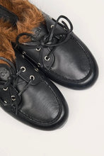 Afbeelding in Gallery-weergave laden, Posa Boat Loafer Mule Hairy Fur - Soft leather | PW266 Black 600
