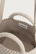 Afbeelding in Gallery-weergave laden, Marrea Midi No Tan Lines 004 No Tan Lines
