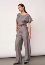Afbeelding in Gallery-weergave laden, Co'couture 500146 JoveCC Check Pleat Blouse 65004 Light Grey
