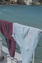 Afbeelding in Gallery-weergave laden, Coucou Joseph sweater - Light blue with ecru letters ONESIZE

