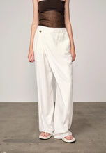 Afbeelding in Gallery-weergave laden, Herskind Alina Midt Waist Pants More Colors
