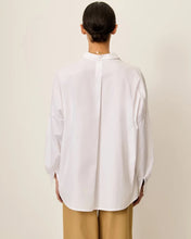 Afbeelding in Gallery-weergave laden, Sessùn 21110041 MAEMI O Wide shirt 00055 Optical White
