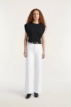 Afbeelding in Gallery-weergave laden, Denham 02-25-04-11-005 MIKU WHITE Length 32
