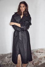 Afbeelding in Gallery-weergave laden, Haute L'Amitié HL10666 Oily Tech Trench Black
