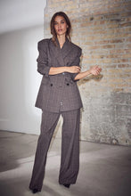 Afbeelding in Gallery-weergave laden, Haute L'Amitié HL10844 Waist Fit Check Blazer  Mocca

