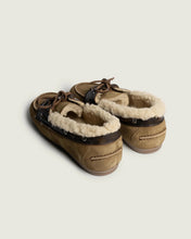 Afbeelding in Gallery-weergave laden, Posa Boat Loafer Brushed Fur - Suede/ Leather | PW250 Tabacco	215
