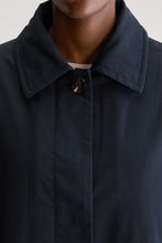 Afbeelding in Gallery-weergave laden, Bellerose HESTIA Coat P1722 Navy
