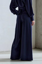 Afbeelding in Gallery-weergave laden, Femmes du Sud Odila Satin | PT-0030 - more color options
