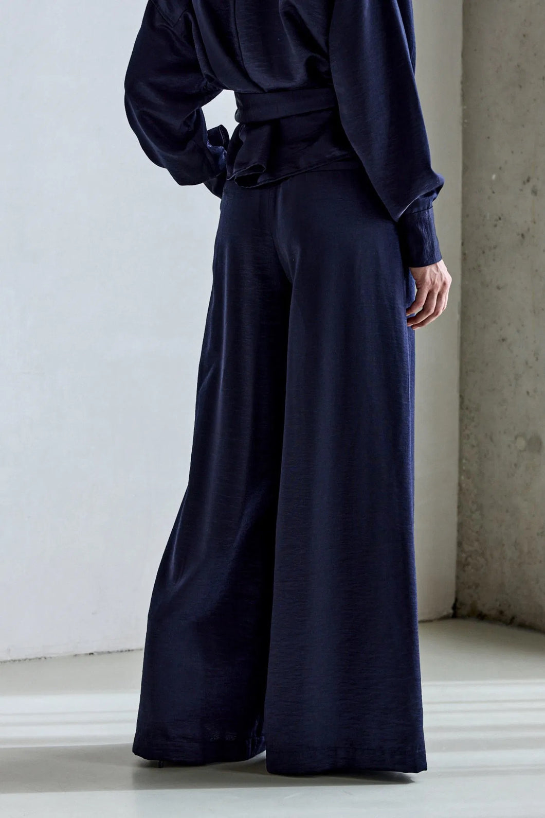 Femmes du Sud Odila Satin | PT-0030 - more color options