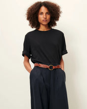 Afbeelding in Gallery-weergave laden, Sessùn 22608003 SERGE CO T shirt BLACK
