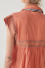 Afbeelding in Gallery-weergave laden, Maison Hotel Alicia Blouse Rust
