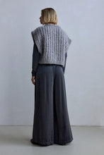 Afbeelding in Gallery-weergave laden, Femmes du Sud Odila Satin | PT-0030 - more color options

