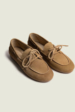 Afbeelding in Gallery-weergave laden, Posa Brushed Suède boat loafer Tan
