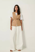 Afbeelding in Gallery-weergave laden, SESSÙN Sleeveless Jacket Marcello Alpaga
