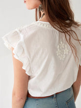 Afbeelding in Gallery-weergave laden, Maison Hotel CHIKAN BLOSSOM ASHANTI BLOUSE BIANCO
