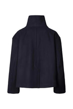 Afbeelding in Gallery-weergave laden, Rabens Saloner Boiled Wool Jacket Litten Navy W24304105
