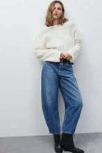 Afbeelding in Gallery-weergave laden, Closed Crew neck rib C96259-98C-22 Ecru
