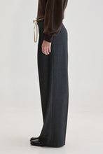Afbeelding in Gallery-weergave laden, Bellerose TURIN F2584 BW252115 F2584-099ANTHRACITE

