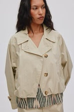 Afbeelding in Gallery-weergave laden, Rabens Saloner Light Fusion Jacket Tilla Sand W26108109
