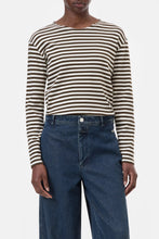 Afbeelding in Gallery-weergave laden, Closed Basic Longsleeve C95594-420-ST - More colors
