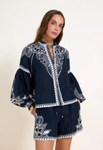 Afbeelding in Gallery-weergave laden, Scarlett Poppies SABRINA TOP Onyx Black / Vanilla
