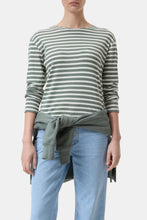 Afbeelding in Gallery-weergave laden, Closed Basic Longsleeve Faded Green C95594-420-ST
