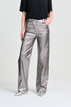 Afbeelding in Gallery-weergave laden, CHPTR-S Hazy Pants High Rise Wide Fit Graphite Metallic
