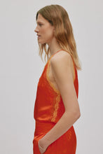 Afbeelding in Gallery-weergave laden, Rabens Saloner CONTRAST LACE CAMISOLE TOP - SOHO W26208102 - more color options
